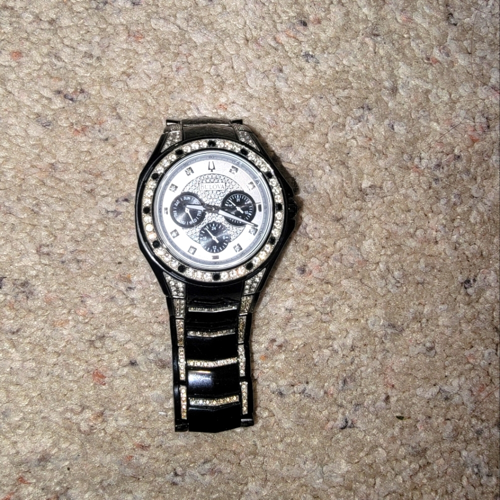 Bulova watch comes with extensions